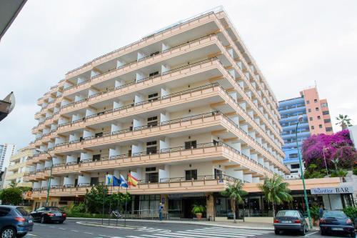 Hc Magec Hotel